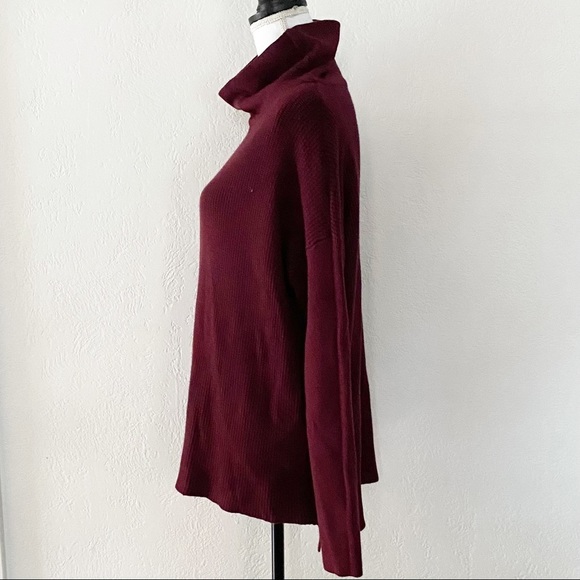 NWOT DEVOTION BY CYRUS Cowlneck Ribbed Tunic Sweater Sz Medium Burgundy Knit - Picture 5 of 10